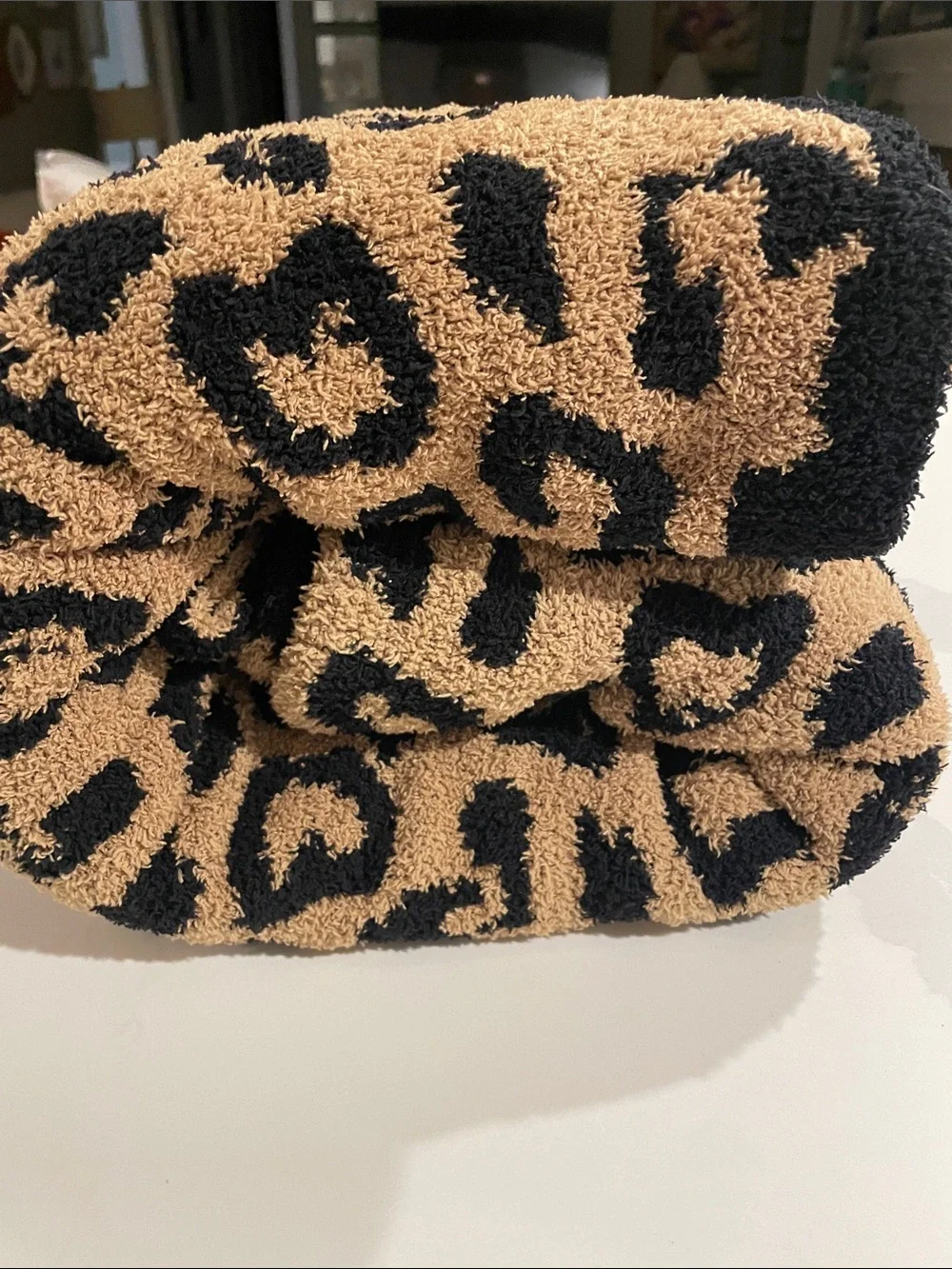 Barefoot Dreams In the Wild Throw Camel/Black blanket